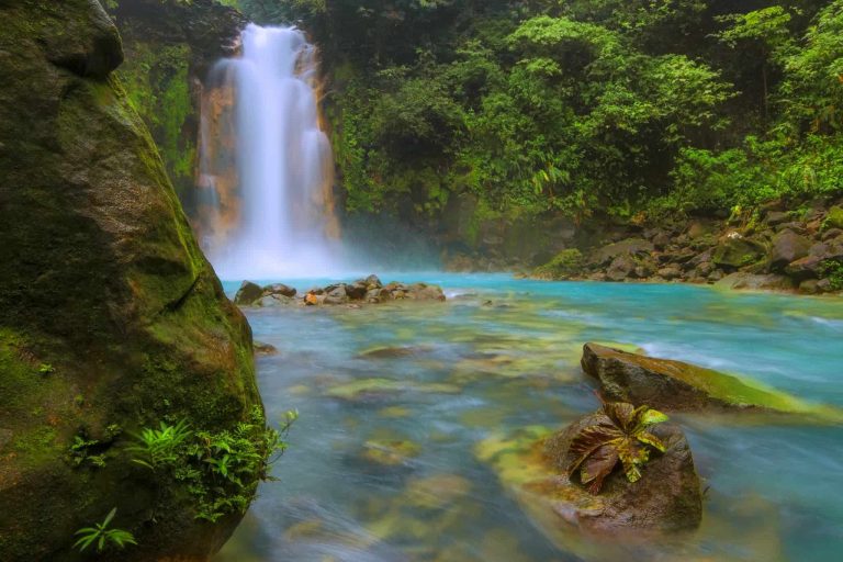 Río Celeste Waterfall- Blog Reisende Costa Rica