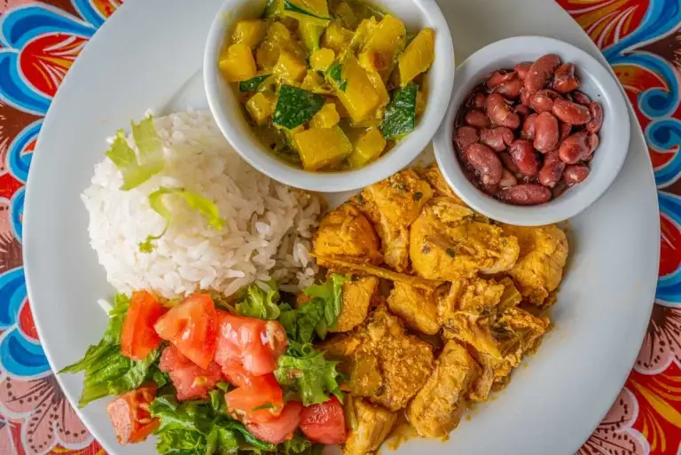 Casado - Traditional Dishes in Costa Rica