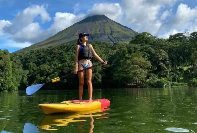Parque Ecológico Arenal - Lake