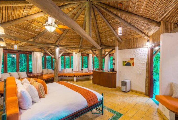 Room at Finca Rosa Blanca Hotel in Costa Rica with traditional decor and cosy atmosphere