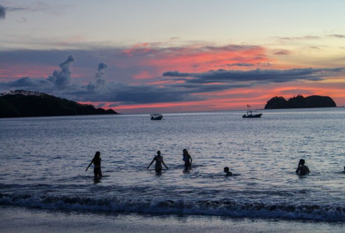 Beaches Costa Rica erleben: Regenzeit oder Trockenzeit?
