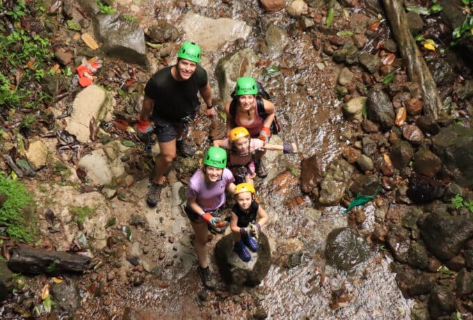Costa Rica Familienreise mit Kindern - Canyoning