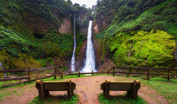 El Toro Waterfall- Bajos del Toro