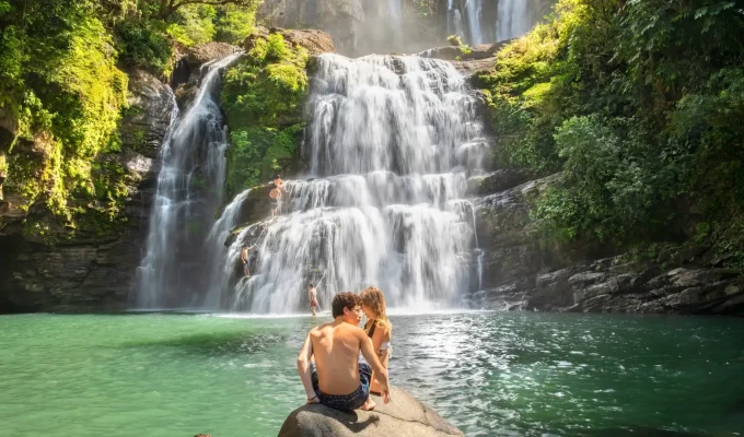 Nauyaca Waterfall